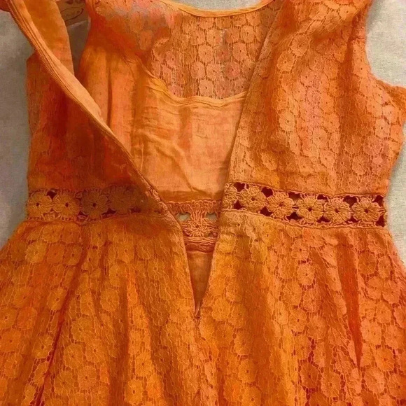 Anthropologie Raga Women's Sleeveless Lace Feminine Orange Mini size‎ M - Picture 2 of 13